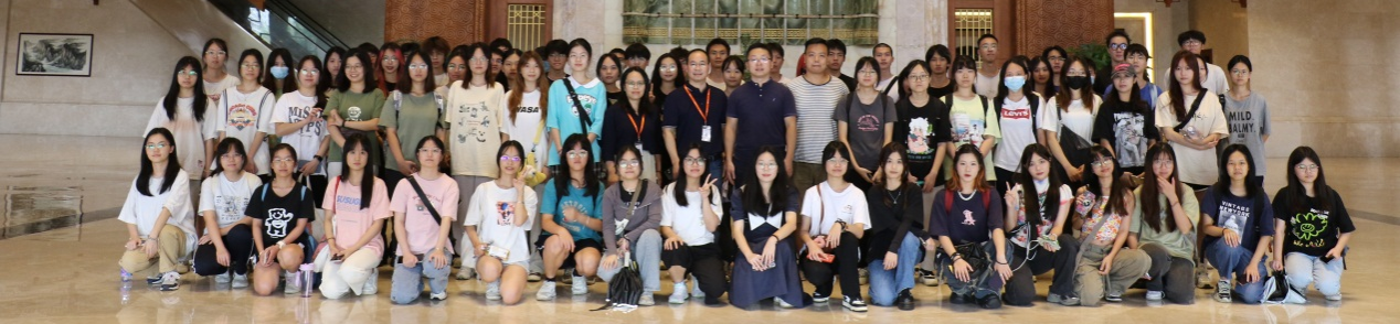 KY开元集团官网入口组织动物医学和动物科学专业学生到企业参观学习